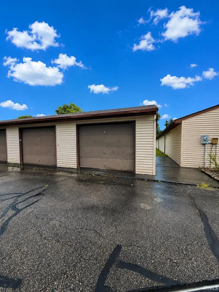 219 Clarinet Boulevard, Elkhart, IN 46516 - #2
