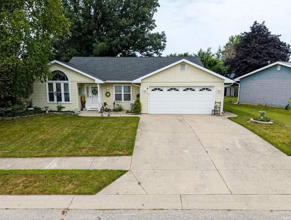2008 Stoney Hurst Bend, Huntington, IN 46750