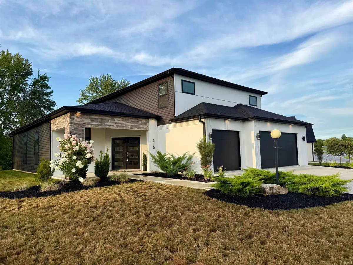 575 Sandringham Pass, Fort Wayne, IN 46845 - #1
