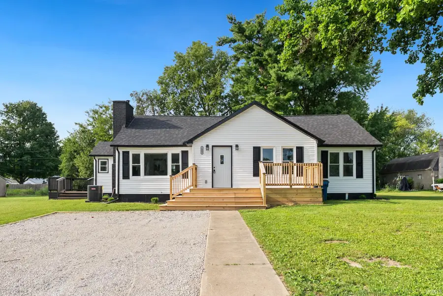 1009 W Monroe Street, Plymouth, IN 46563 - #2