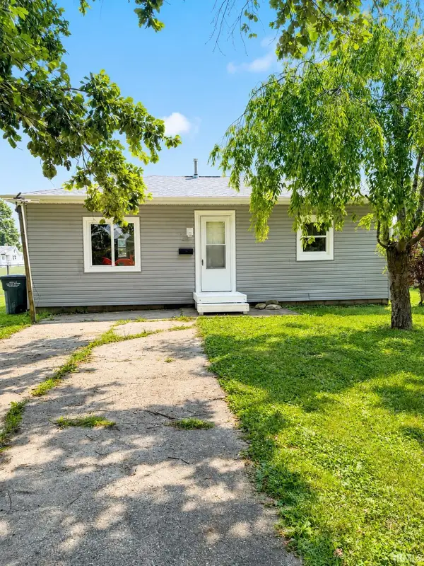 825 Oak Street, Tipton, IN 46072