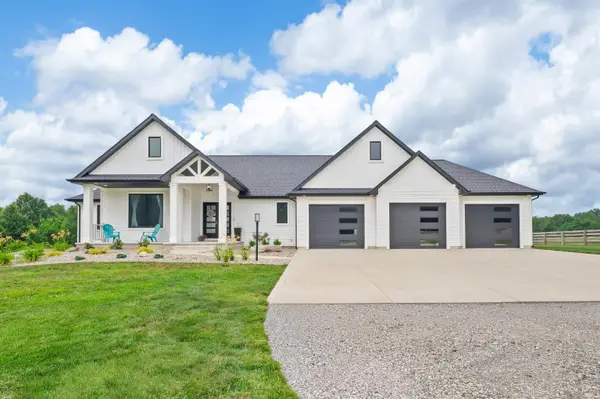 18239 County Road 28, Goshen, IN 46528