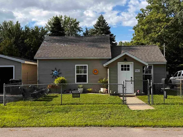 943 E Garfield Street, Warsaw, IN 46580