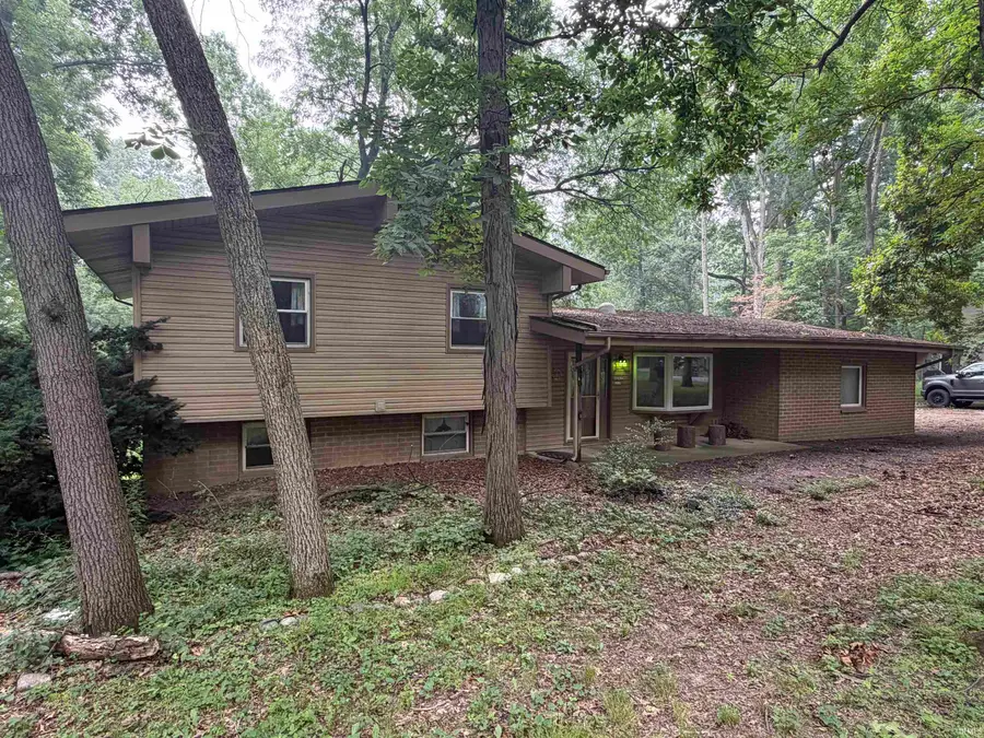 9501 Crestridge Drive, Fort Wayne, IN 46804 - #2
