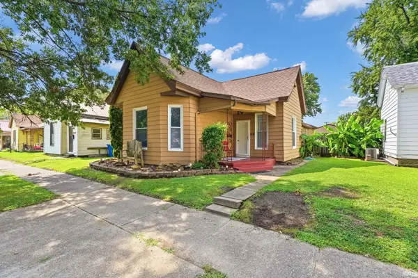 414 W 6th Street, Mount Carmel, IL 62863