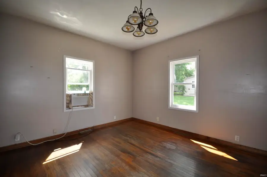 104 N Plum Street, Farmland, IN 47340 - #3