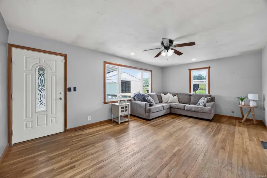 11267 E Main Street, Owensburg, IN 47453 - #3