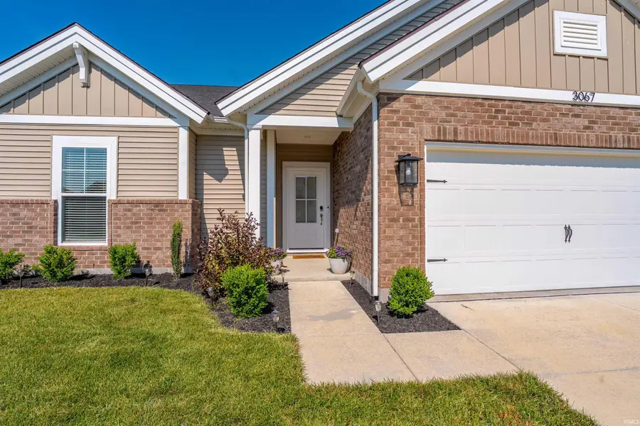 3067 Dowgate Drive, Newburgh, IN 47630 - #3