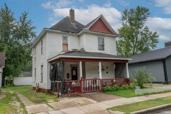 1319 W Franklin St Street, Elkhart, IN 46516
