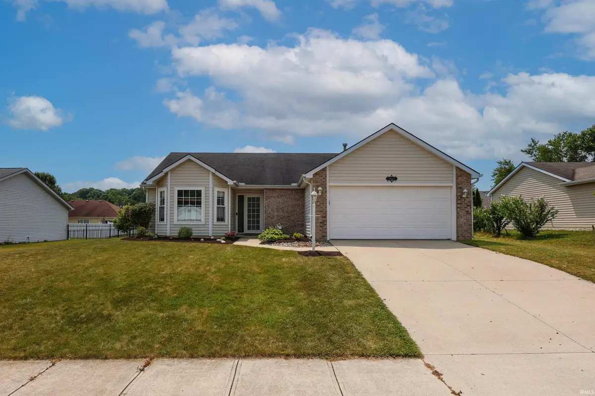 2021 Granny Smith Place, Kendallville, IN 46755 - #1