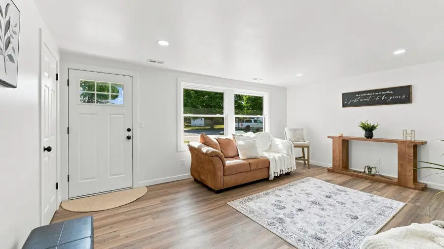 233 S Division Street, Auburn, IN 46706 - #2