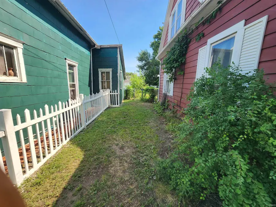 815 W Division Street, Union City, IN 47390 - #3