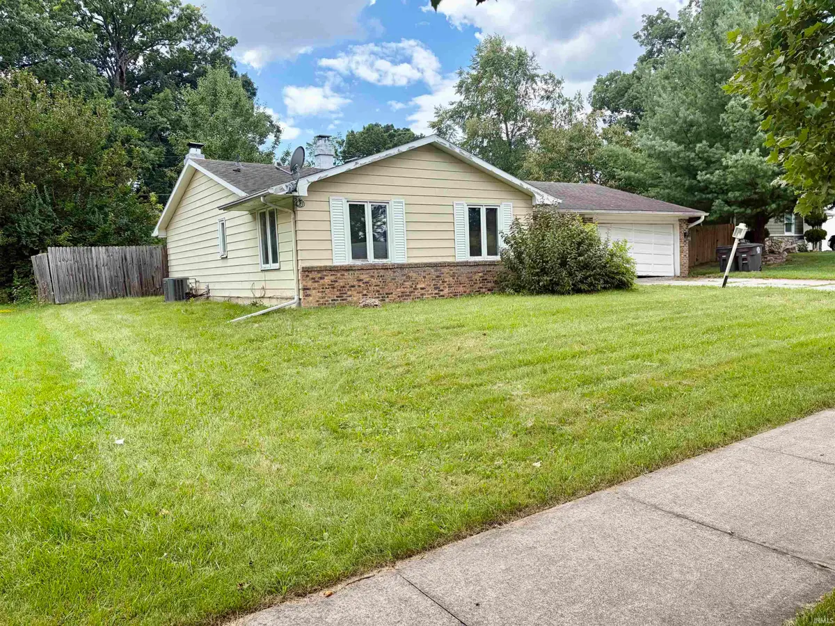 6418 Holgate Drive, Fort Wayne, IN 46816 - #1