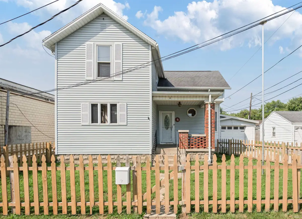 6 N Benton Street, Peru, IN 46970 - #1