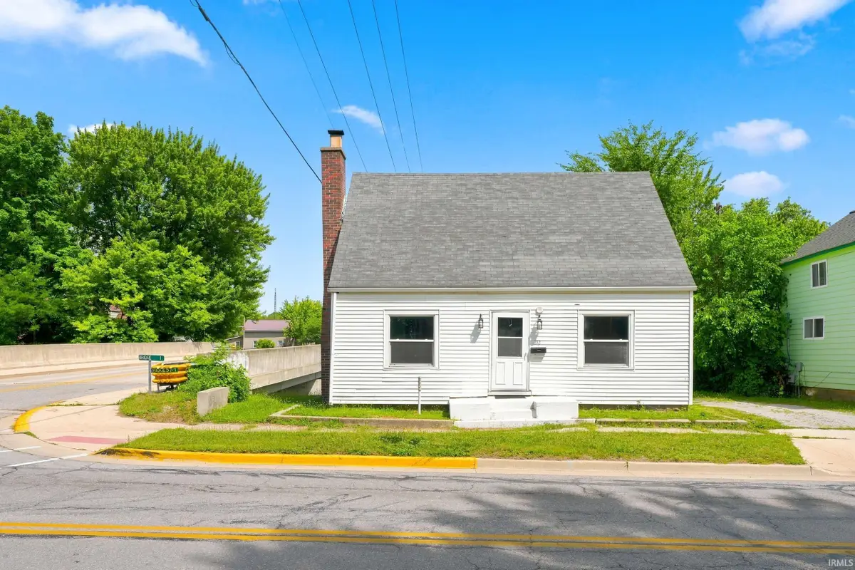 212 W Lincolnway Road, Ligonier, IN 46767 - #1