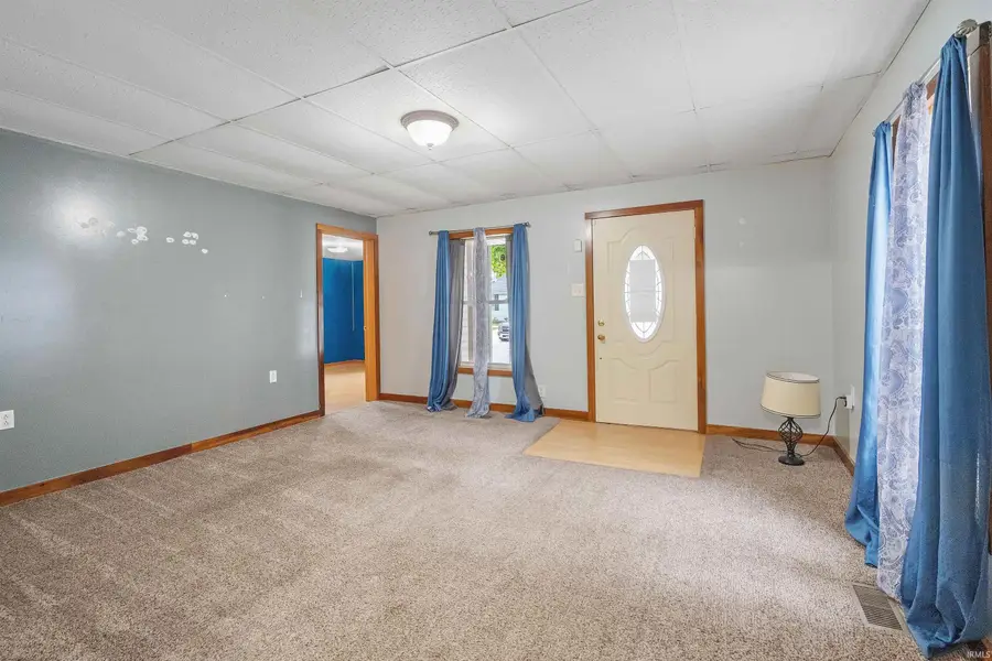 915 N Courtland Avenue, Kokomo, IN 46901 - #3