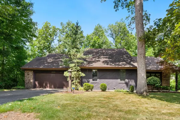3328 Oak Borough Run, Fort Wayne, IN 46804