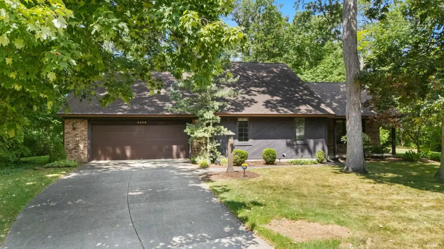 3328 Oak Borough Run, Fort Wayne, IN 46804 - #2