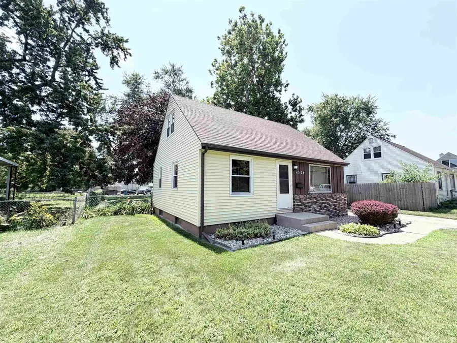4528 W Linden Avenue, South Bend, IN 46619 - #3
