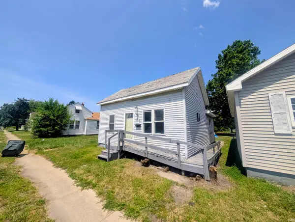 1323 W Sample Street, South Bend, IN 46619