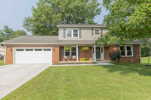 5433 Kenwood Circle, Newburgh, IN 47630