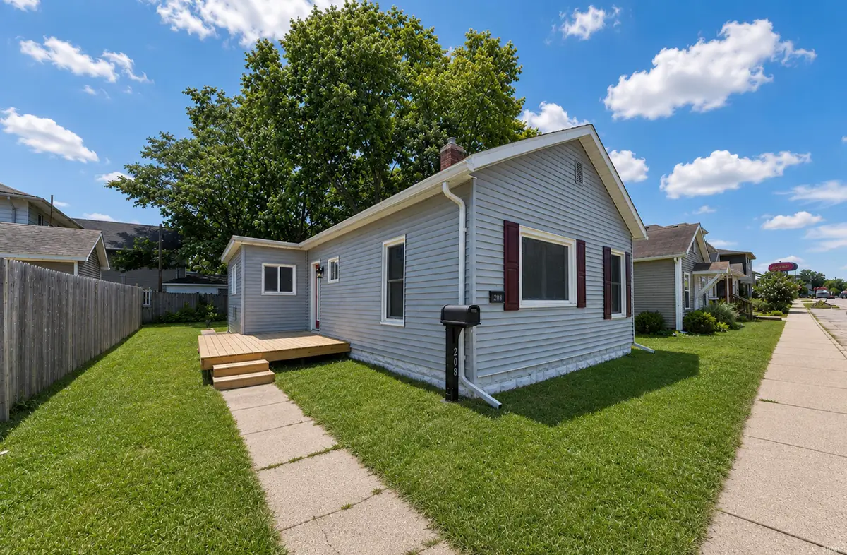 208 Union Street, Mishawaka, IN 46544 - #1
