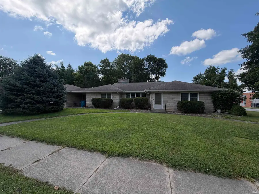 101 E College Avenue, Culver, IN 46511 - #2
