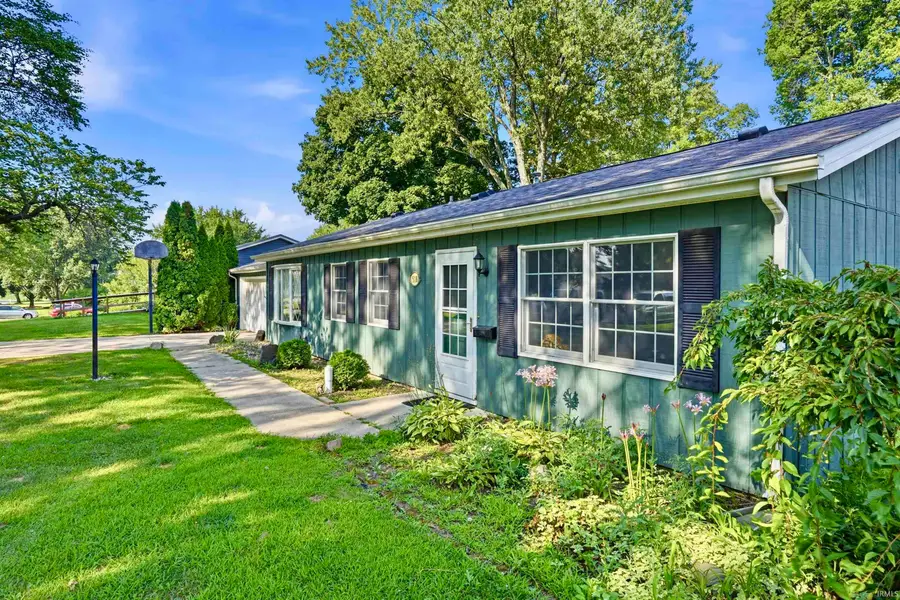 518 N Meadow Lane, Kendallville, IN 46755 - #3
