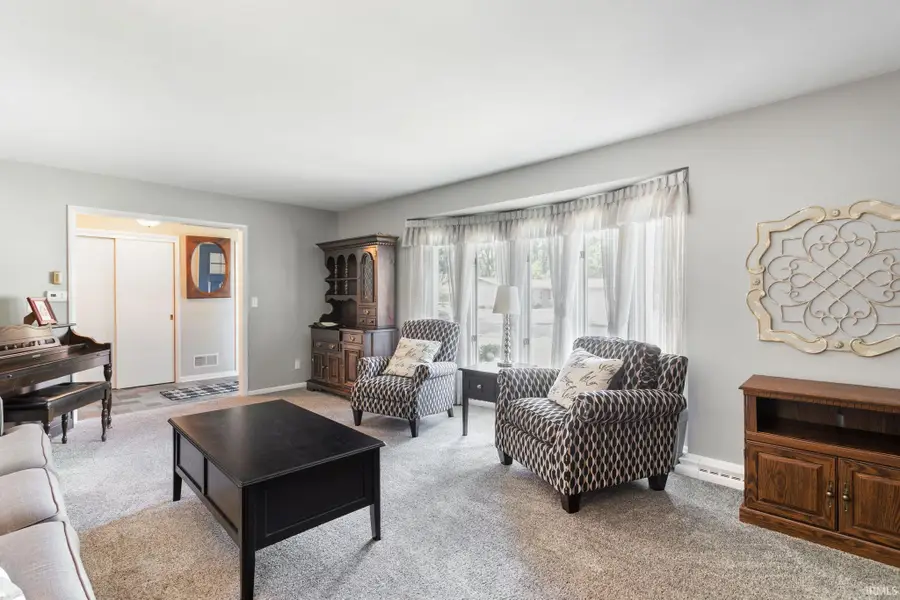 822 Oak Ridge Drive, South Bend, IN 46617 - #3