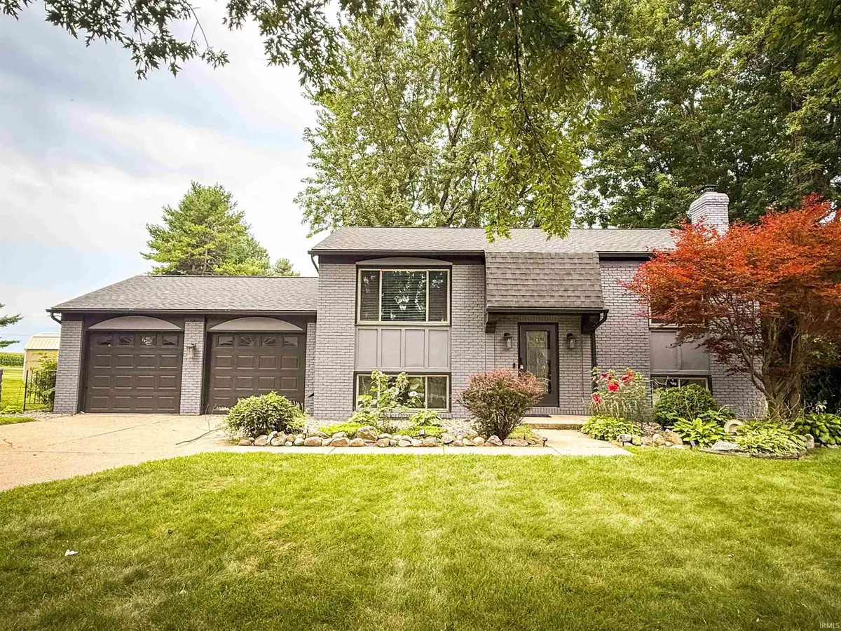 2955 Sycamore Lane, Bremen, IN 46506 - #1