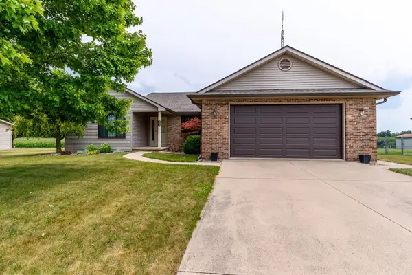 203 Deborah Drive, Fremont, IN 46737