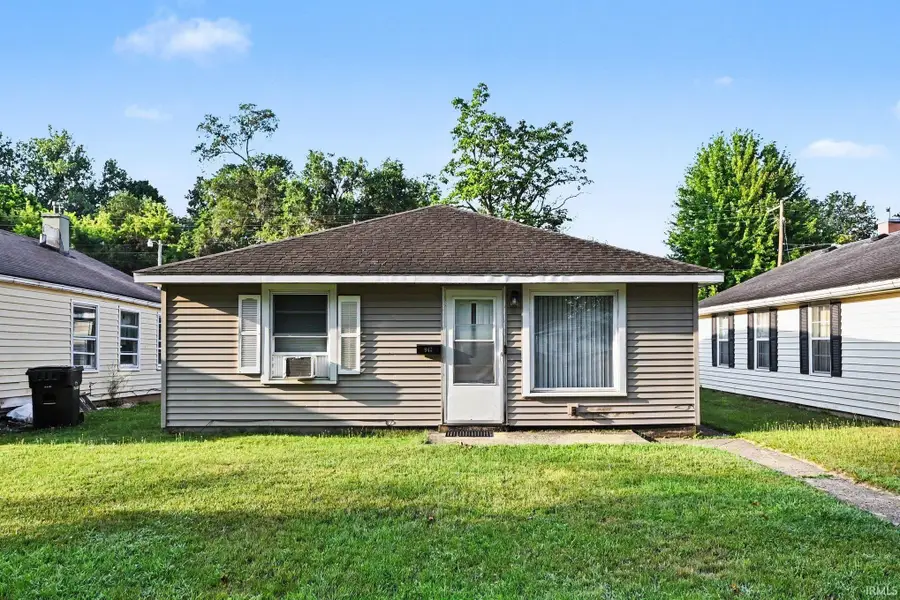 942 Beale Street, South Bend, IN 46616 - #2