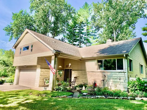 150 W Wayside Drive, Bloomington, IN 47403