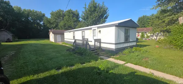 612 E 4th Street, Hartford City, IN 47348