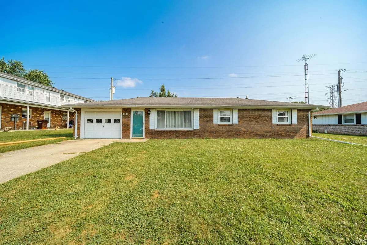 512 E County Road 300 South, New Castle, IN 47362 - #1