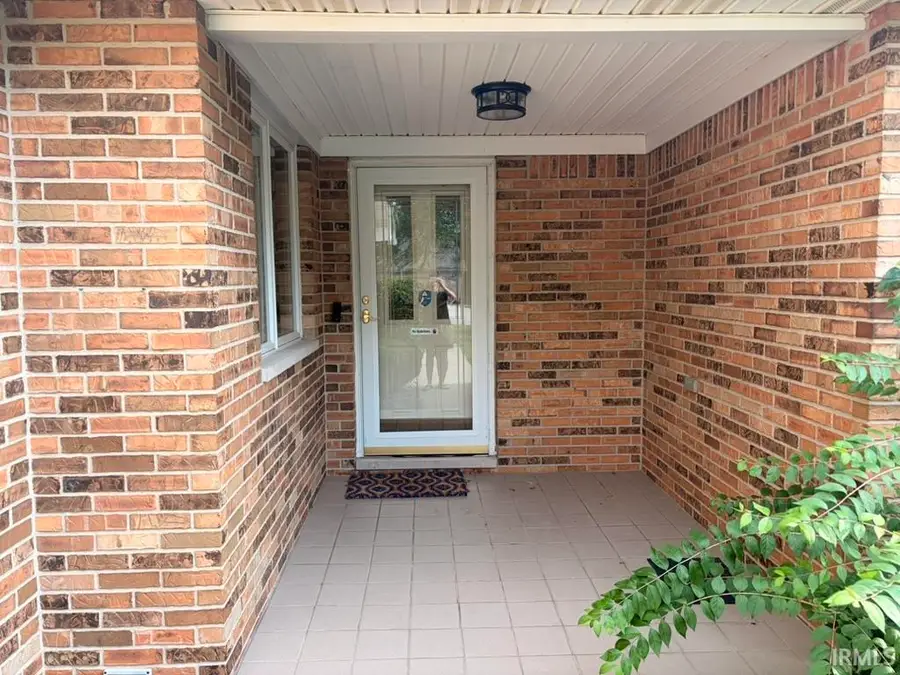 521 Sagebrush Drive, Kokomo, IN 46901 - #3
