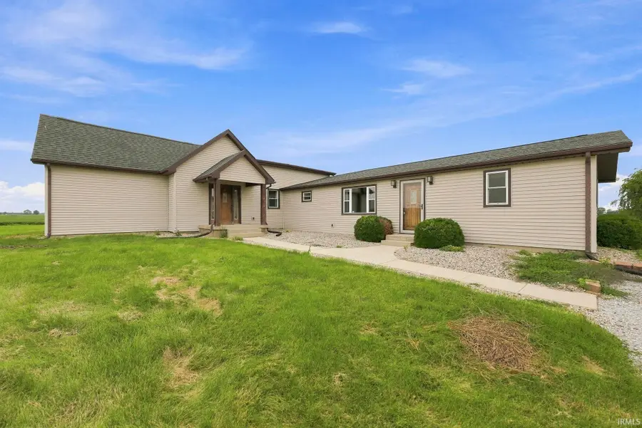 6231 E 600, Gas City, IN 46933 - #2