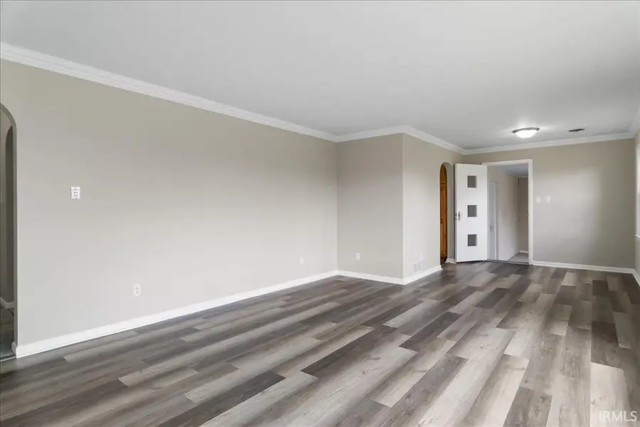 108 S Kensington Drive, Princeton, IN 47670 - #3