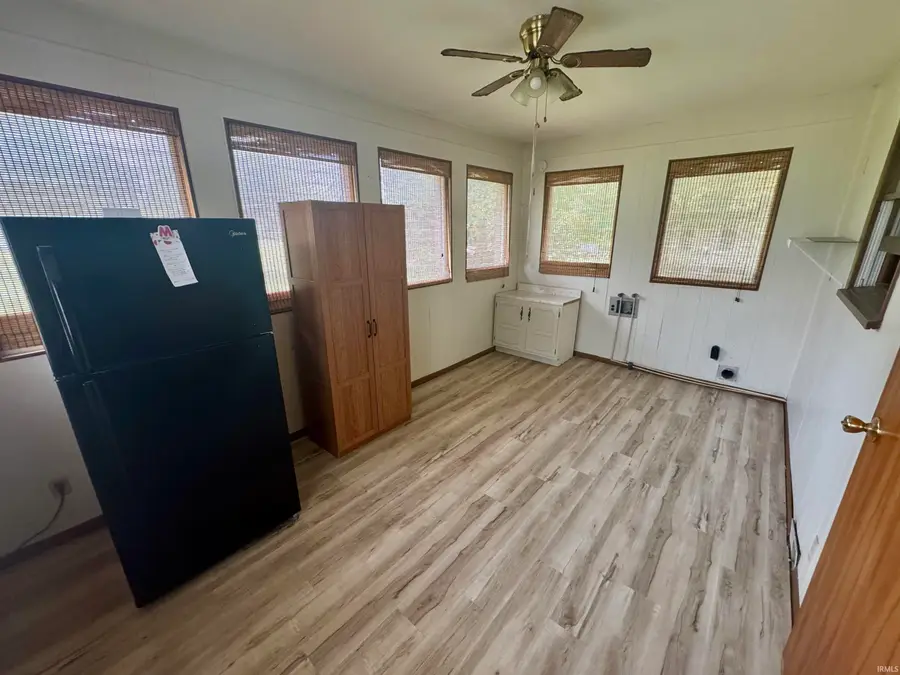 1855 S 1200 E, Oakland City, IN 47660 - #2
