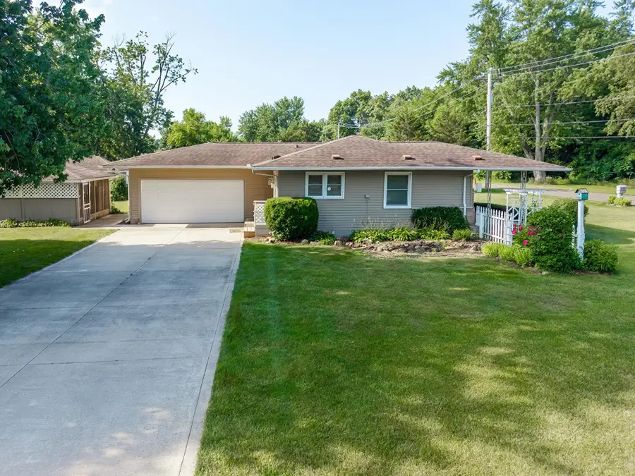 56314 County Road 1, Elkhart, IN 46516 - #2