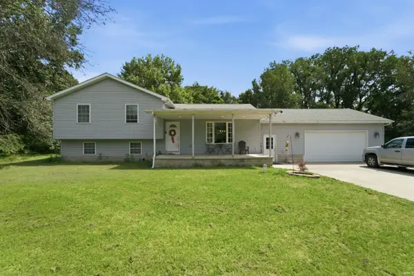 8788 S Us Highway 35, Monterey, IN 46960