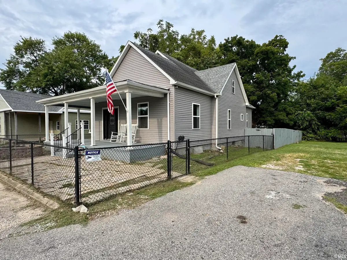 121 N Embree Street, Princeton, IN 47670 - #1
