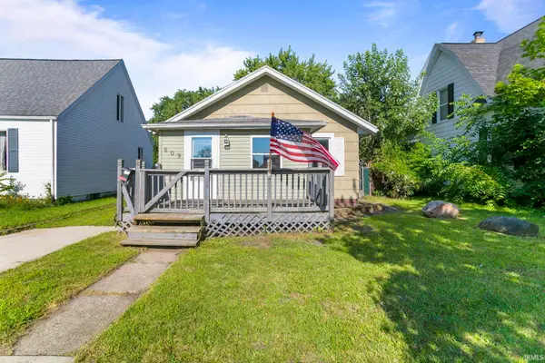 803 Carlton Street, Mishawaka, IN 46544
