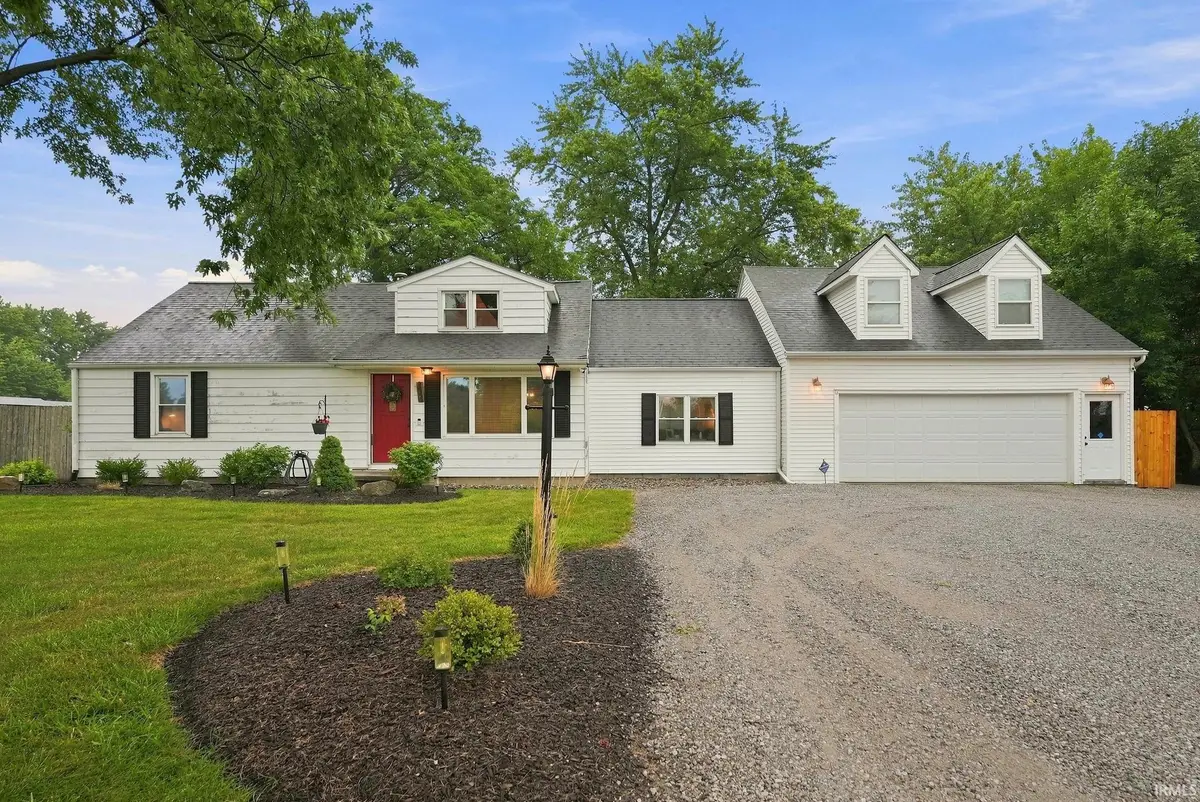 10920 Auburn Road, Fort Wayne, IN 46845 - #1