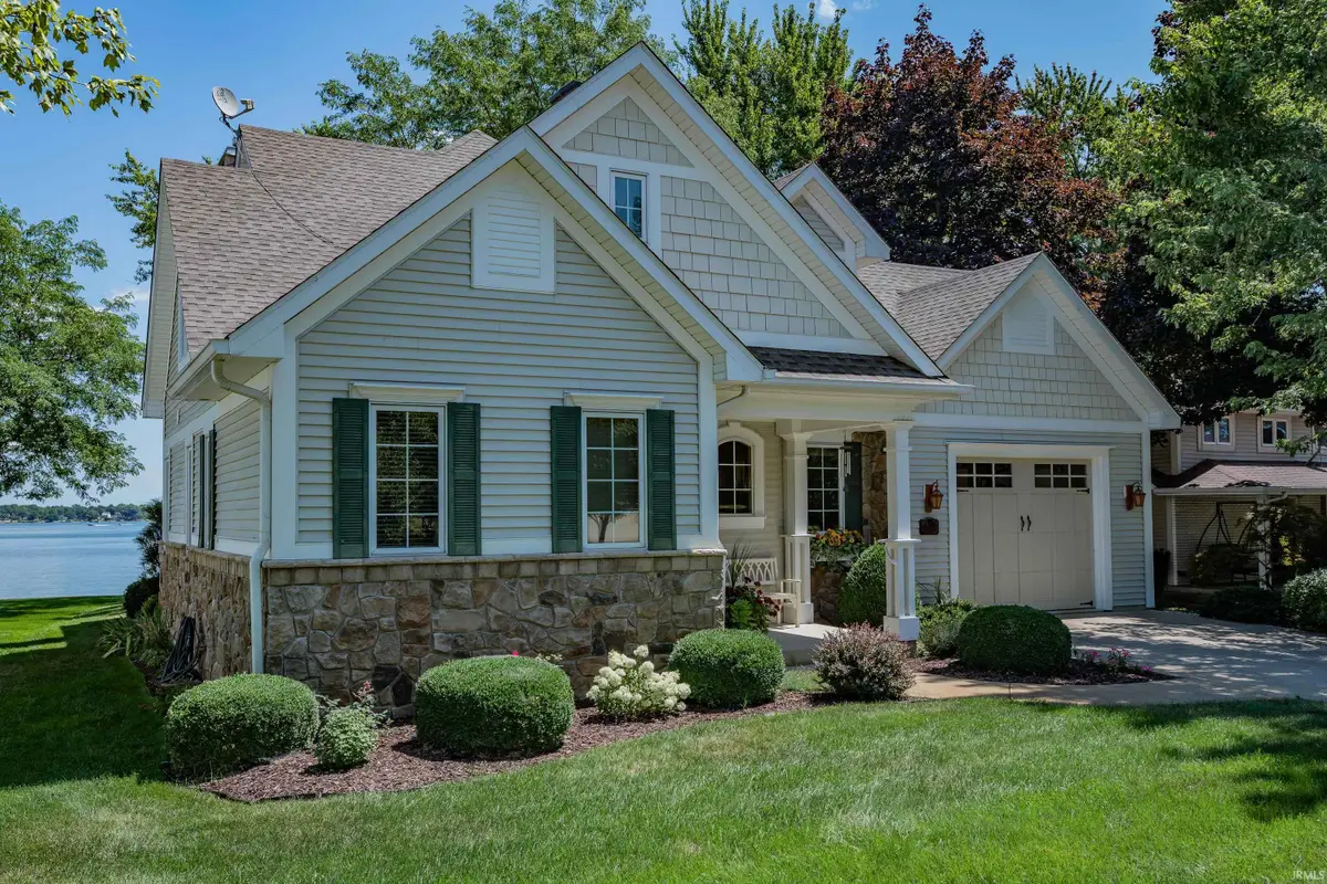 948 S Clear Lake Drive, Fremont, IN 46737 - #1