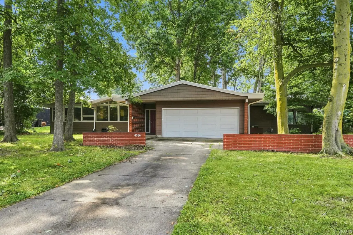 4706 Highwood Drive, Fort Wayne, IN 46815 - #1