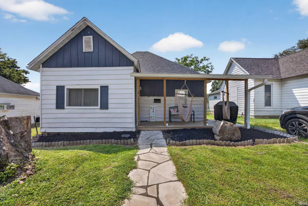 617 S 8th Street, Mitchell, IN 47446 - #1