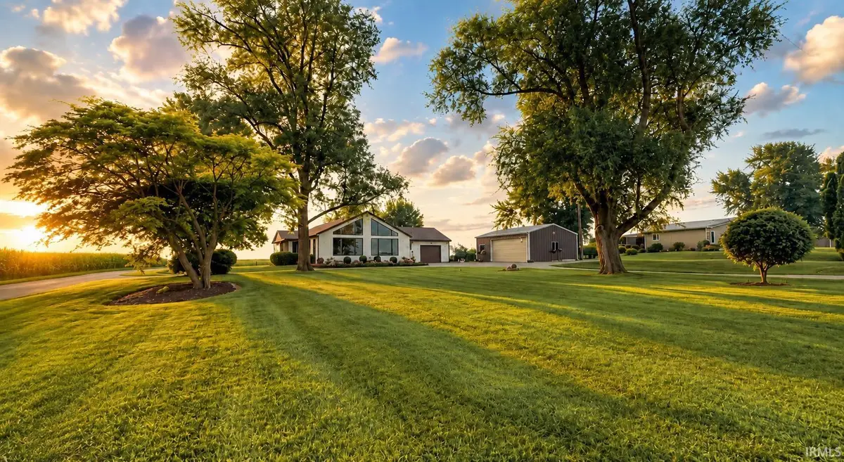 9021 S 200 E Road, Columbia City, IN 46725 - #1