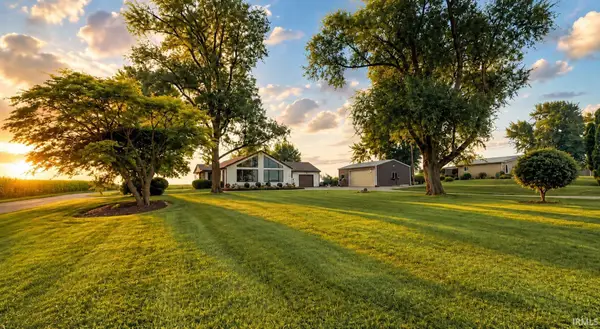 9021 S 200 E Road, Columbia City, IN 46725