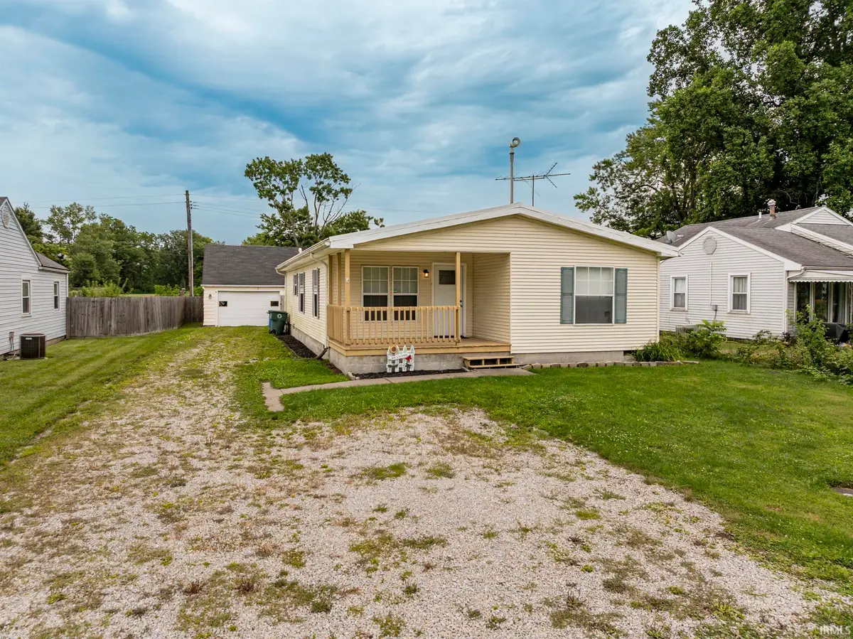1602 S Biltmore Avenue, Muncie, IN 47302 - #1